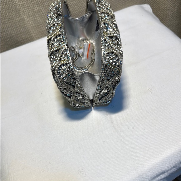 Sparkling Silver Crystal Clutch - Picture 3 of 5